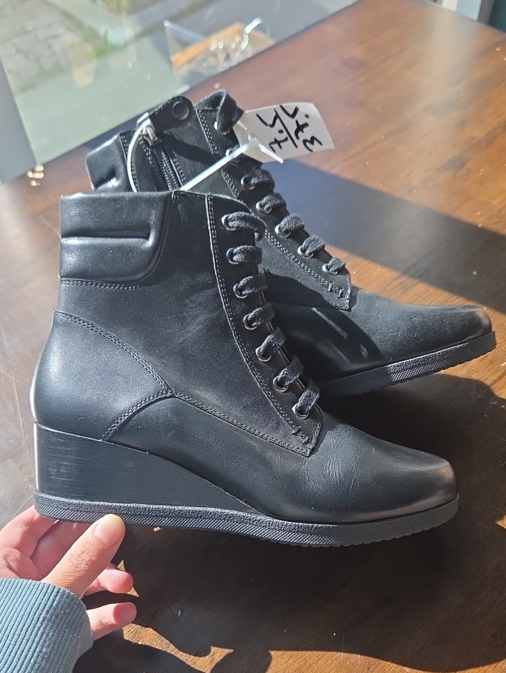 Geox Size 7.5 Leather Classic Black Wedge Lace-Up Women's Ankle Boots NEW